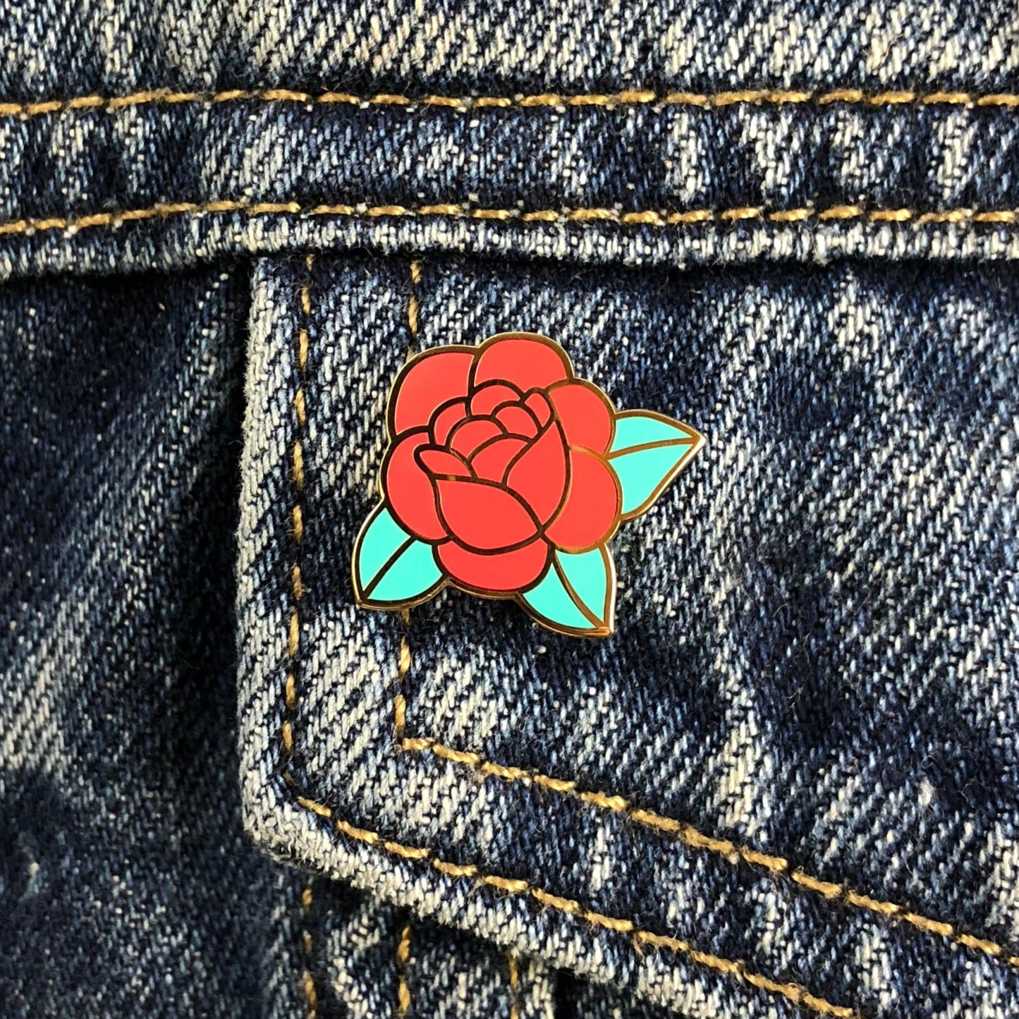 Rose lapel pin