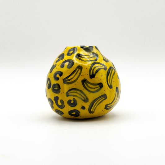 Ceramic cheetah banana budvase