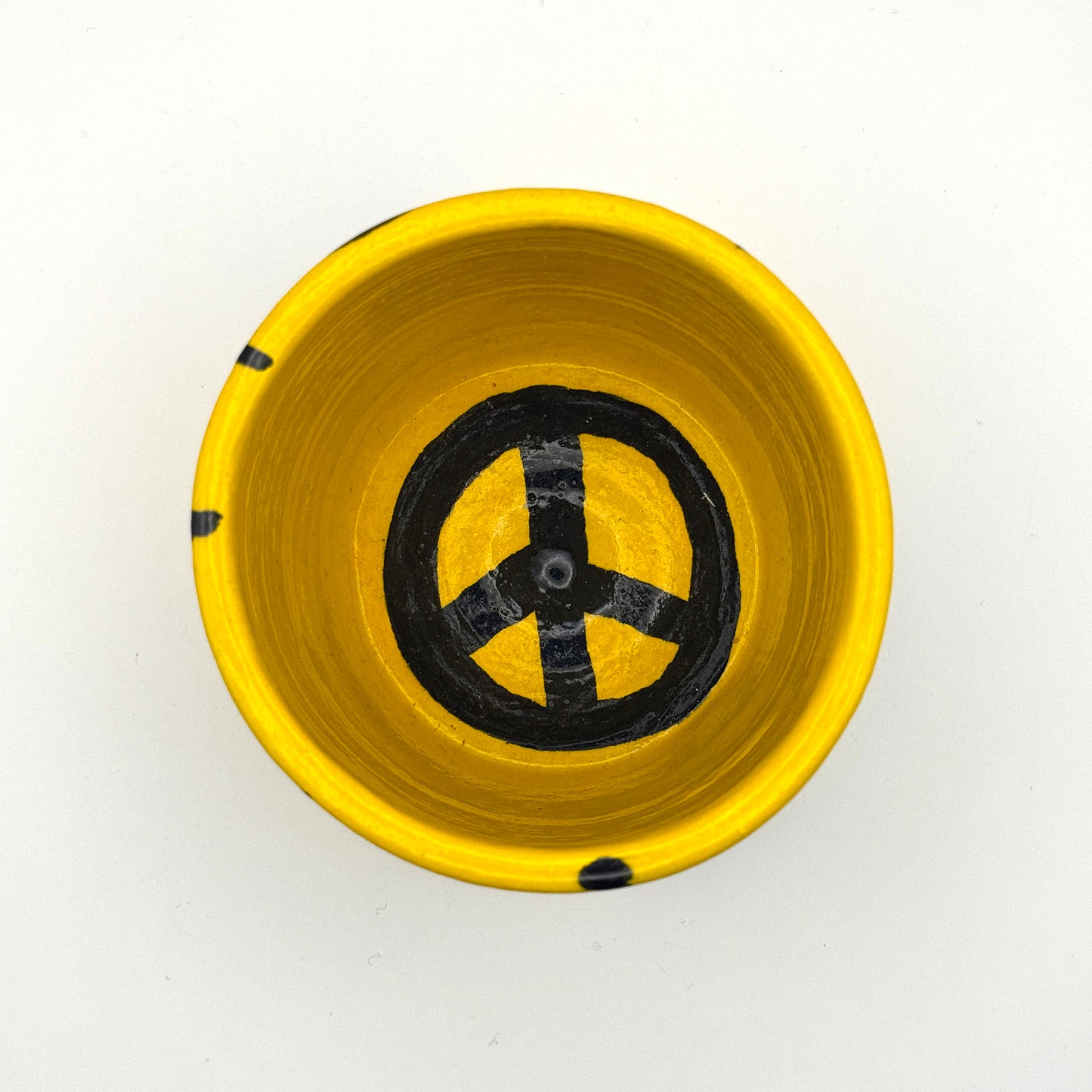 Ceramic blk n' yellow planter