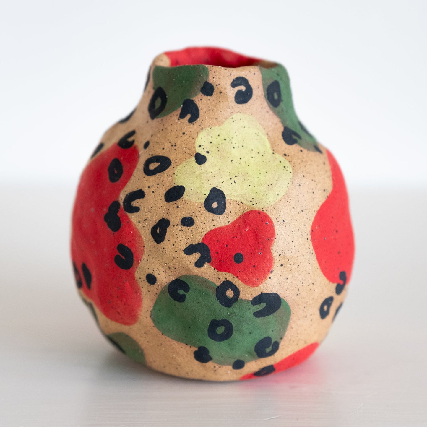 Ceramic brown cheetah budvase