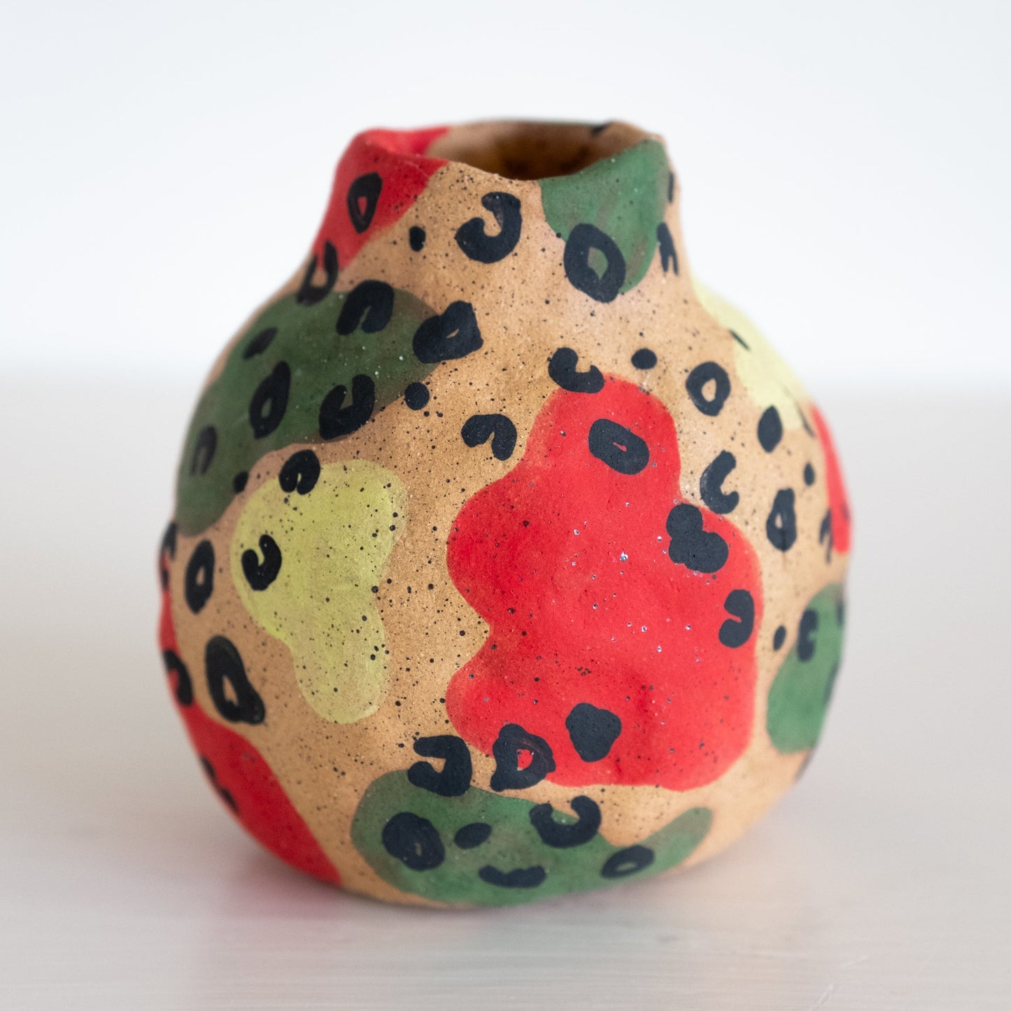 Ceramic brown cheetah budvase