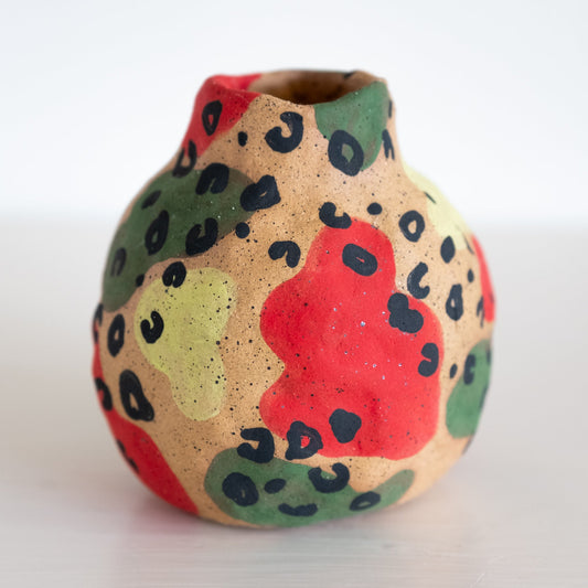 Ceramic brown cheetah budvase